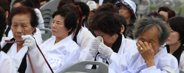 사진출처 : https://www.hani.co.kr/arti/SERIES/1382/