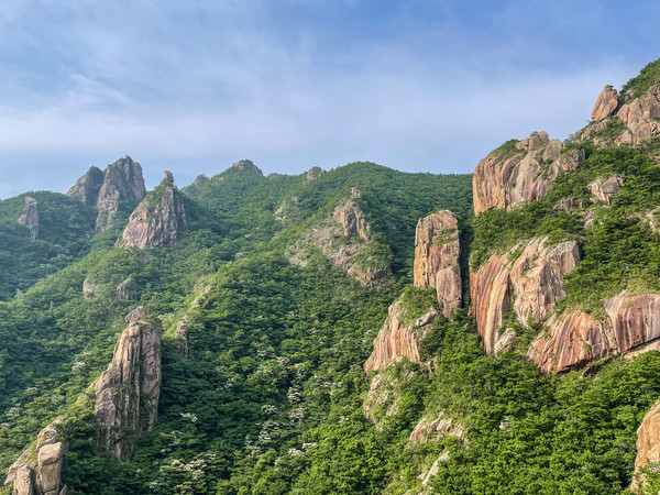 월출산. 사진 김강은 제공.    출처:  한겨레, 2021.06.25.