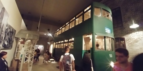 박물관에서 본 초창기 홍콩의 2층 전차@생명탈핵실크로드 순례단