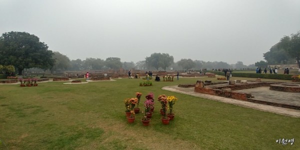 2500년전의 만들어진 Sarnath(녹야원)@생명탈핵실크로드 순례단