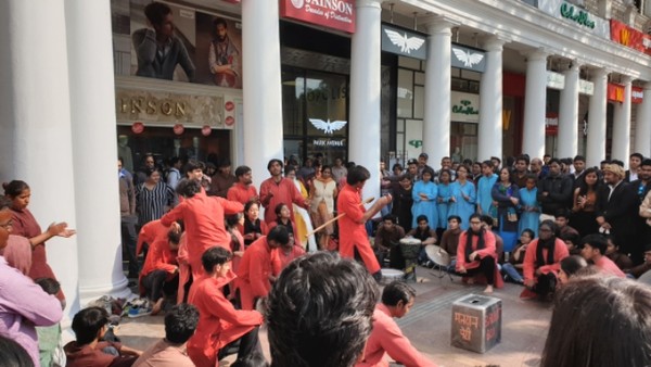인도 젊은이들의 길거리 공연 @생명탈핵실크로드 순례단