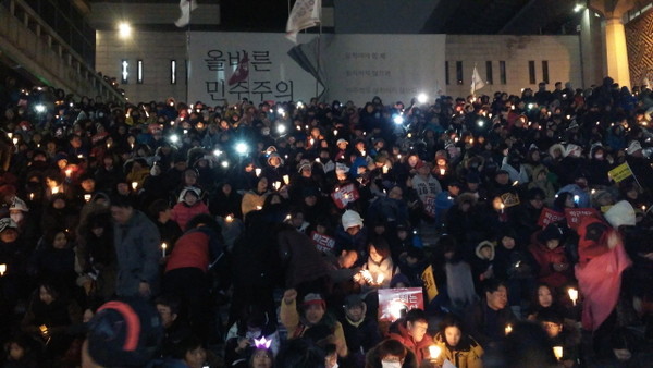 2016 촛불집회 당시 모습(출처 : 하성환)