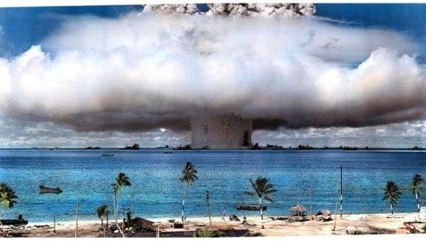 태평양 핵무기 실험의 수치스러운 유산. 미국, 영국, 프랑스는 1946년부터 태평양에서 약 315건의 핵실험을 수행했다. ©트위터/@anexamined_life