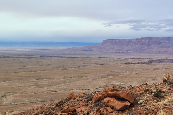 ▲ 숙소로 가는 도중 만난 '나바호 네이션'의 어느 광활한 들판  