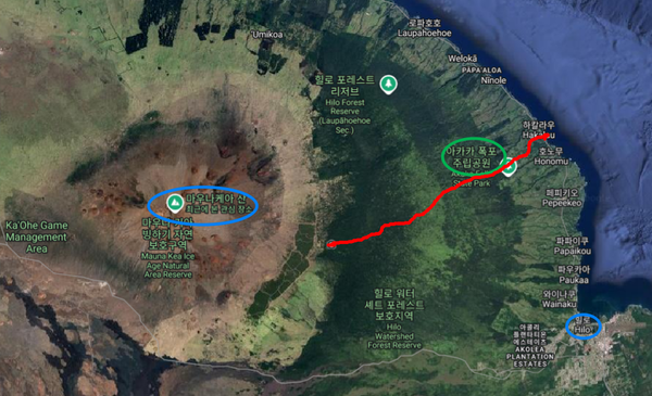 ▲ 아카카 폭포(초록 동그라미)와 마우나 케아(파란 동그라미), 콜레콜레 스트림( 빨간 선)