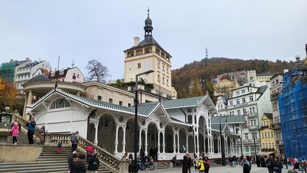 트리니지 콜로나다.