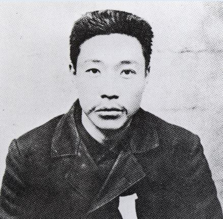 2025년은 해방된 지  80주년이 되는 해이다. 순국선열의 유해를 발굴하여 모셔오는 게 후손된 마땅한 도리이다. 아시아 대륙를 침략한 제국주의 침략의 원흉이자 무고한 조선인민을 대량 학살한 학살 수괴가 바로 이토 히로부미다.  그런 점에서 안중근 의사가 교활한 이토를 처단한 행위는 정의를 실현한 것이다.(출처 : 공훈전자사료관)