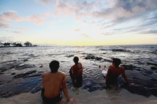 ▲ 첫날 쿠키오 해변의 노을  