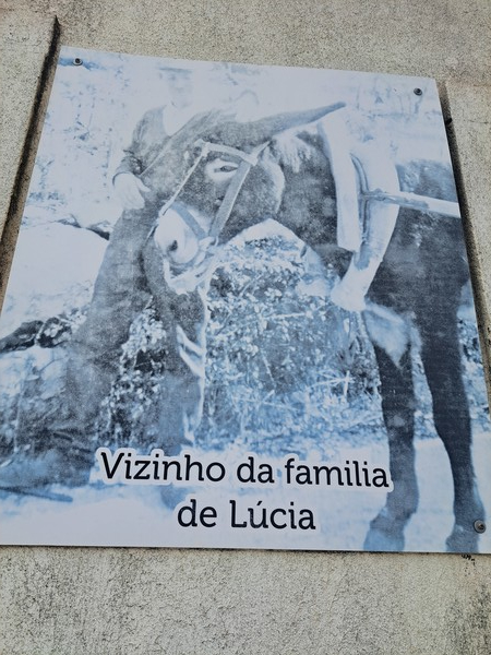 사진 정선자 / 목격자 셋[루치아(Lúcia), 프란치스코(Francisco), 히야친타(Jacinta)] 중 가장 오래 살았던 수녀 루치아의 생가(도스 산토스 집) 등