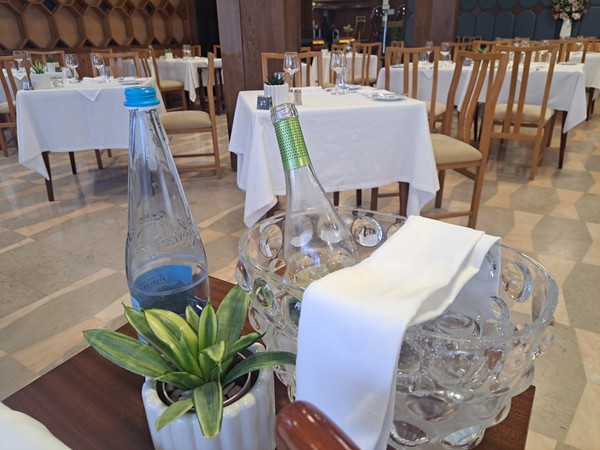 사진 정선자 / 예수 죽음 경당, 호텔 파티마의 정찬 등