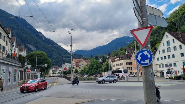 드디어 본격적인 산행길이 Chur시에서부터 시작한다.