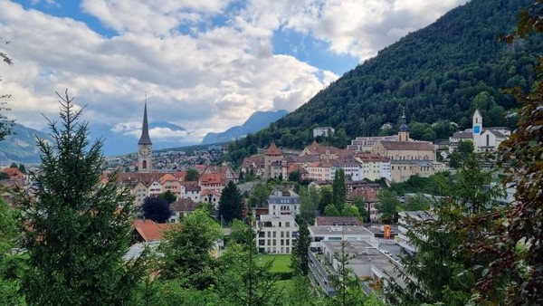 올라가면서 내려다 보이는 Chur 시가지.