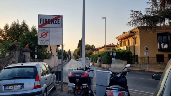 이제 피렌체 행정구역을 벗어난다.
