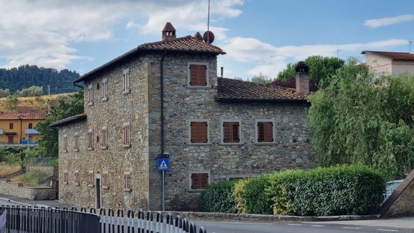 이런 집은 여름에 시원할듯. 1박을 해보고 싶지만 아직 기회가 없었다.